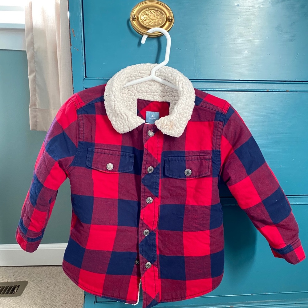 Super cute gap Buffalo plaid lined jacket